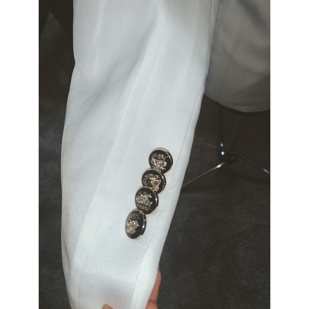 Double Breasted White Coat - image 4